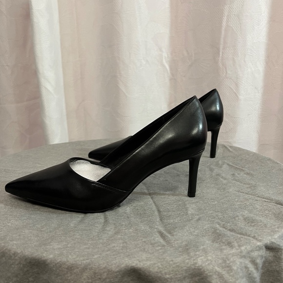 Mel & Kate Leather Nude Pumps -Zoyla - Picture 3 of 4